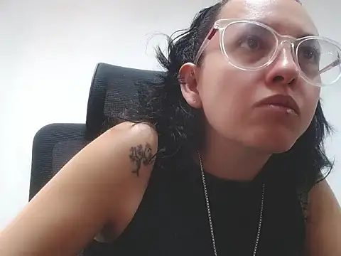 Snapshot of dalila_macherano1 chatting on September 26, 5:21 pm dalila macherano1 online show from September 26, 5:21 pm