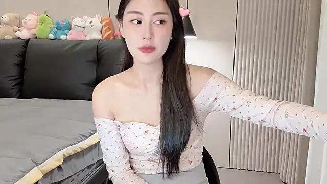 Aquarius-002 online show from September 19, 3:44 pm