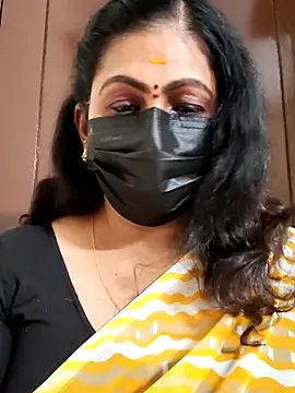 Snapshot of Sweetie_swetha37 chatting on October 10, 4:56 pm Sweetie swetha37 online show from October 10, 4:56 pm