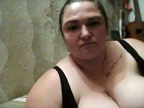 Snapshot of AngelQSky chatting on September 13, 7:55 pm AngelQSky online show from September 13, 7:55 pm