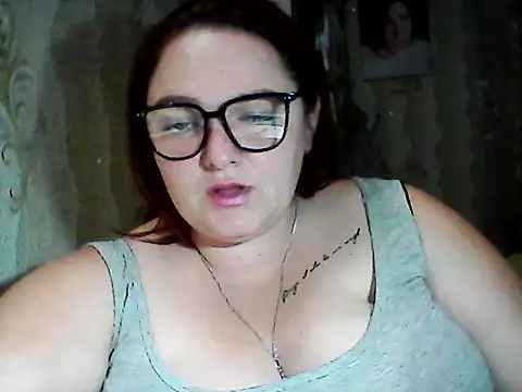 Snapshot of AngelQSky chatting on October 27, 7:41 pm AngelQSky online show from October 27, 7:41 pm