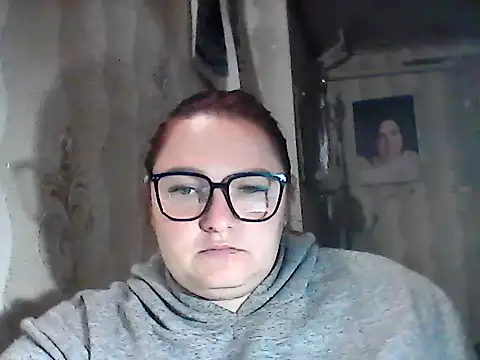 Snapshot of AngelQSky chatting on September 25, 4:39 pm AngelQSky online show from September 25, 4:39 pm