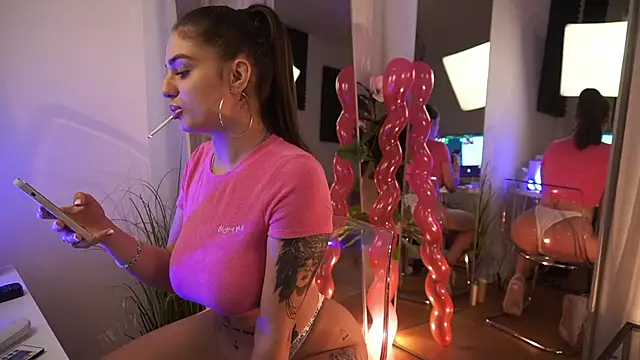 jeniffer foxx online show from September 30, 4:29 am