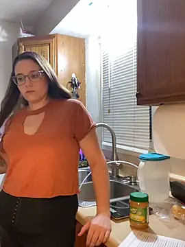 Snapshot of Mommasaurrex chatting on September 10, 2:11 am Mommasaurrex online show from September 10, 2:11 am