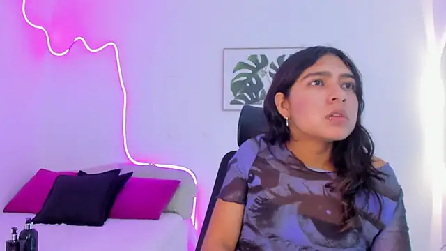 Snapshot of Cherrydollxx chatting on October 16, 11:57 am Cherrydollxx online show from October 16, 11:57 am