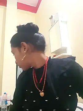 Snapshot of Aapki_Chahat0143 chatting on October 11, 1:32 am Aapki Chahat0143 online show from October 11, 1:32 am