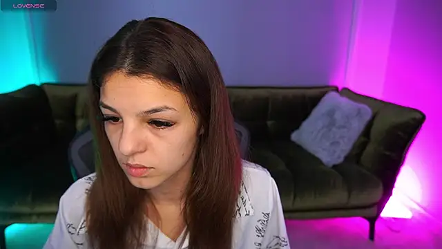 AnitaBambie online show from October 13, 6:05 am