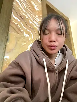 Snapshot of QueenLink chatting on October 22, 3:55 am QueenLink online show from October 22, 3:55 am