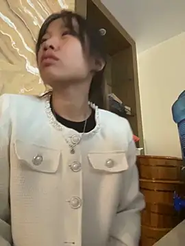 Snapshot of QueenLink chatting on October 14, 2:58 am QueenLink online show from October 14, 2:58 am