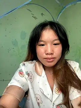 Snapshot of QueenLink chatting on October 11, 1:10 am QueenLink online show from October 11, 1:10 am