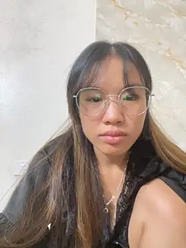 Snapshot of QueenLink chatting on September 25, 5:44 pm QueenLink online show from September 25, 5:44 pm