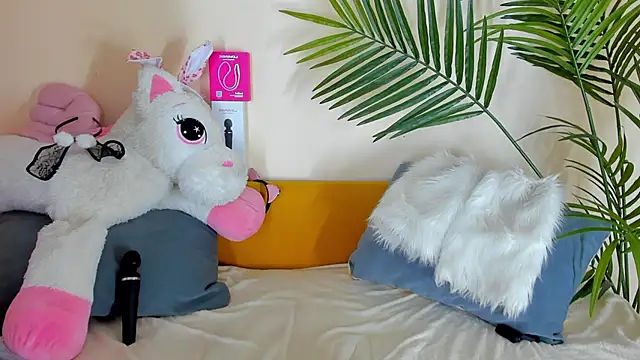 BlackyLii online show from November 15, 1:28 am