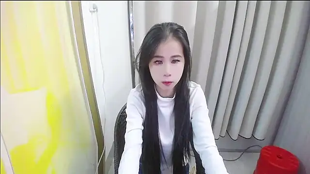 Snapshot of Brosnahan chatting on October 28, 3:01 am Brosnahan online show from October 28, 3:01 am