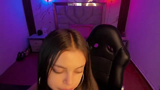 Lizeth Salazar online show from November 6, 11:49 am