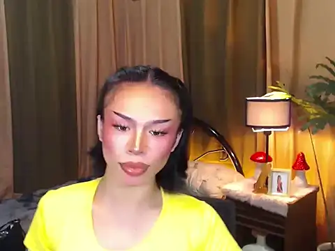 WILDROXIE online show from September 21, 2:05 pm