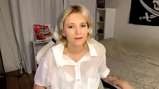 PearlineCallison online show from September 9, 5:13 pm