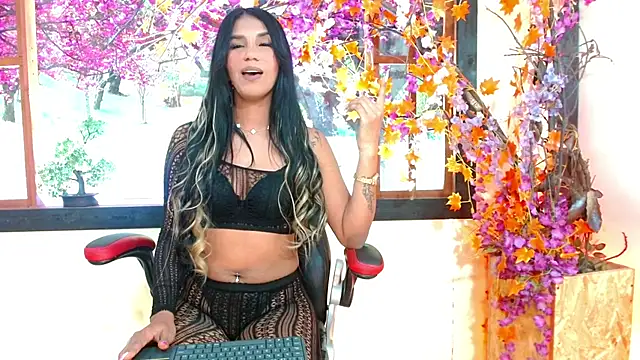 Juliette Miel online show from October 9, 3:32 am