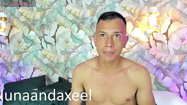 LunaAndAxeel online show from September 16, 8:06 pm