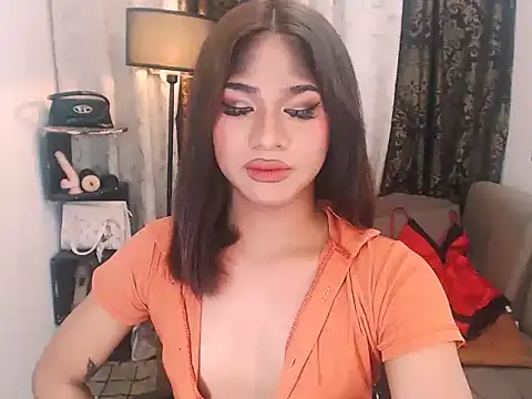 Snapshot of asianlatina69 chatting on September 27, 10:00 am asianlatina69 online show from September 27, 10:00 am