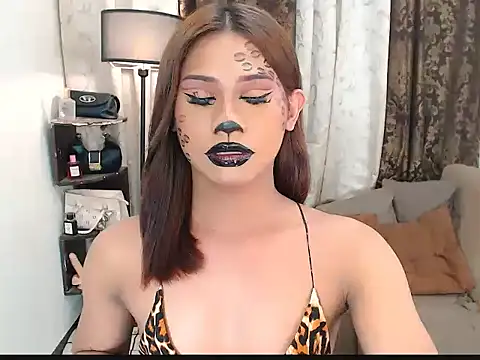 Snapshot of asianlatina69 chatting on October 29, 11:58 am asianlatina69 online show from October 29, 11:58 am