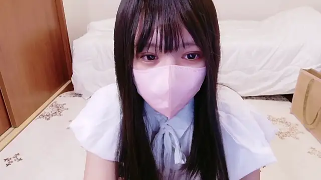 MoMo-chi online show from September 18, 12:26 pm