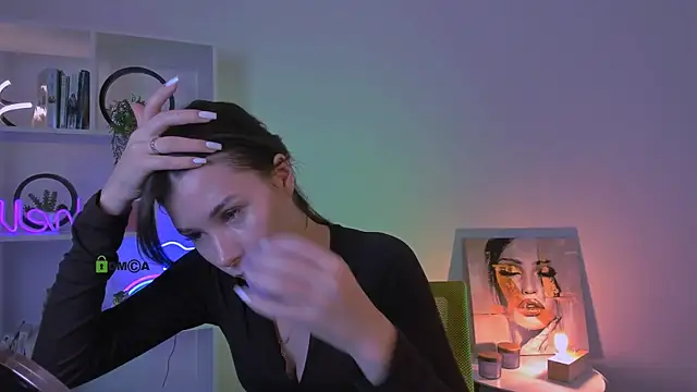 Snapshot of lily_morty chatting on September 19, 8:19 pm lily morty online show from September 19, 8:19 pm