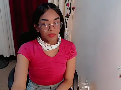  karie online show from July 18, 3:36 pm