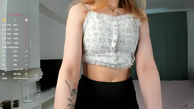 Snapshot of MarenRawicki chatting on October 27, 9:16 am MarenRawicki online show from October 27, 9:16 am