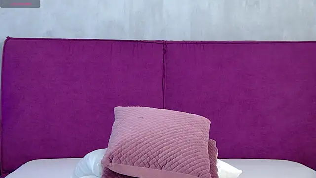 Snapshot of KandyCosse chatting on October 2, 5:56 am KandyCosse online show from October 2, 5:56 am