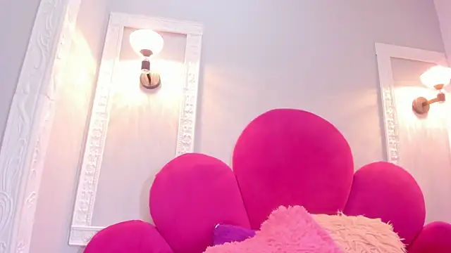 Snapshot of Saammy_17 chatting on October 29, 8:33 pm Saammy 17 online show from October 29, 8:33 pm