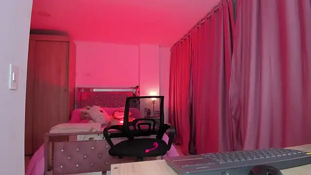 LuDreams online show from October 11, 12:37 am