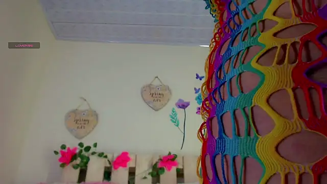 Eemily - online show from October 15, 7:00 am