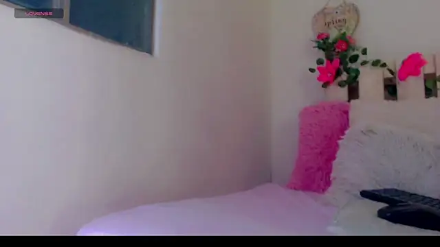 Eemily - online show from October 5, 6:29 am