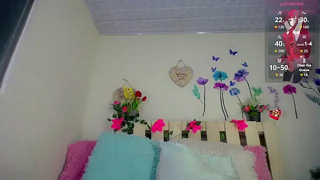 Eemily - online show from September 15, 5:05 am
