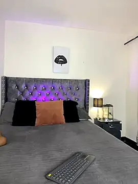 sofii escobar online show from October 10, 10:09 am