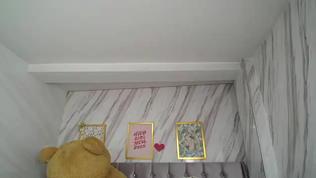 dania b  online show from September 9, 3:17 am