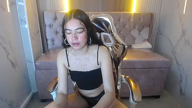 dania b  online show from October 10, 3:33 am