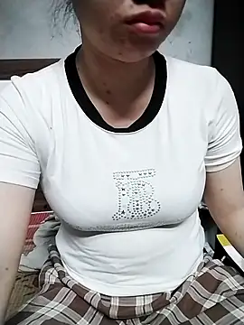 Mie rose online show from March 15, 8:49 am