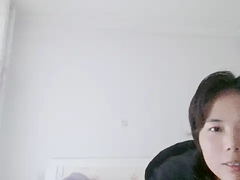 huihui520-- online show from October 8, 8:40 am