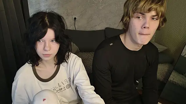 Bonnie And C1yde online show from April 1, 5:41 am