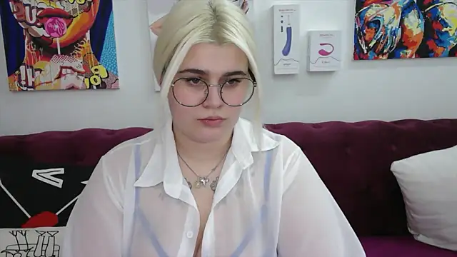 Amber Monro online show from October 2, 4:06 am