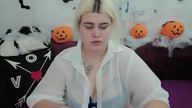 Amber Monro online show from October 27, 12:50 am