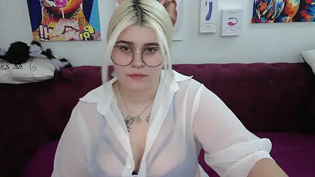 Amber Monro online show from October 20, 2:03 am