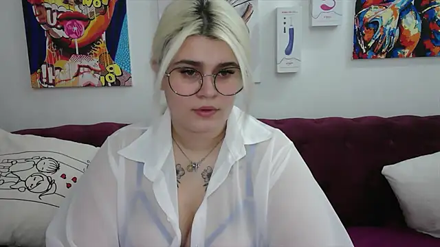 Amber Monro online show from September 22, 1:26 am