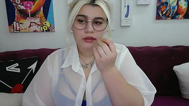 Amber Monro online show from September 24, 3:16 am