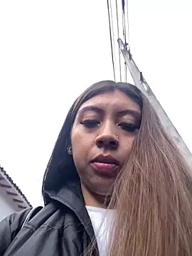 Sara-cooper2 online show from December 15, 9:09 pm