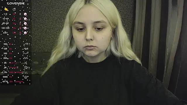 Snapshot of vendymories chatting on October 2, 5:18 pm vendymories online show from October 2, 5:18 pm