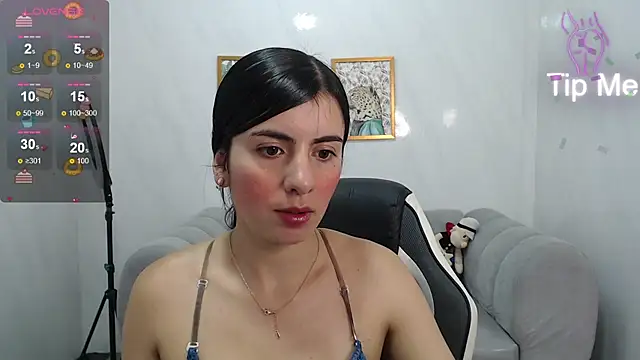 Snapshot of Eilyn_love_b chatting on October 4, 1:39 pm Eilyn love b online show from October 4, 1:39 pm