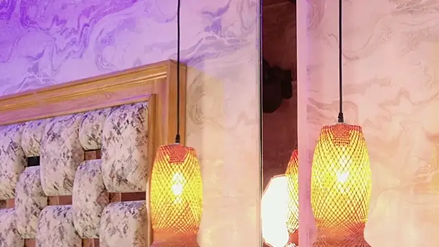 Snapshot of julyana_mendez chatting on October 1, 9:31 pm julyana mendez online show from October 1, 9:31 pm