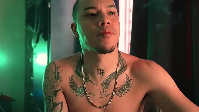 AlphaMasterXxx online show from April 6, 6:31 pm